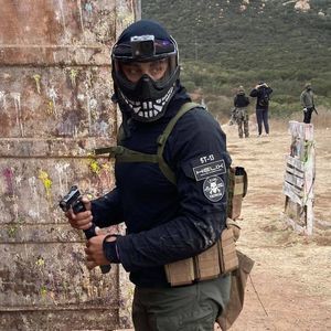 Meet your Posher, Victor